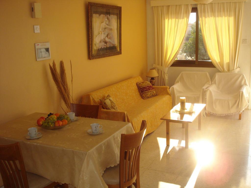Arilena Holiday Apartments Paphos Exterior foto